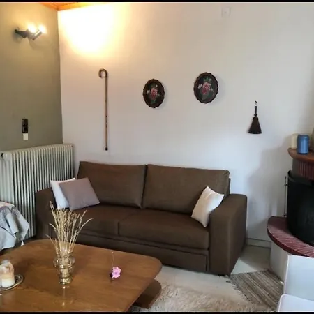 Apartment Charoula Fthiotidas