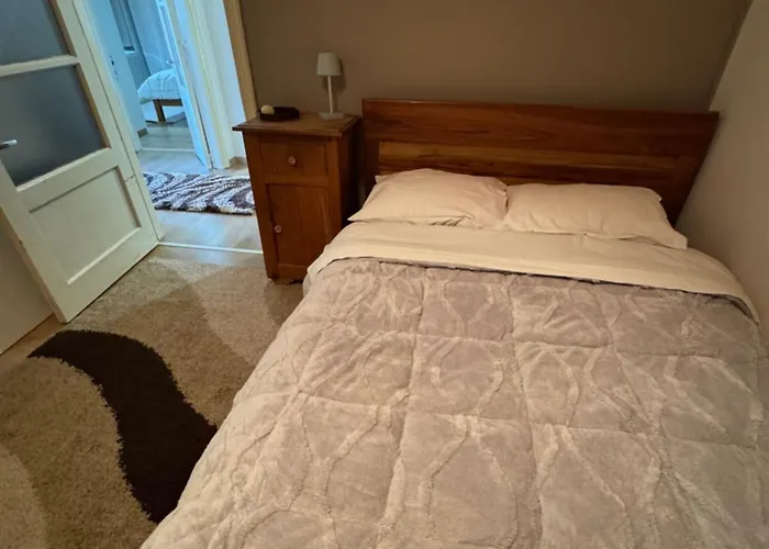 Charoula Fthiotidas * Pávliani